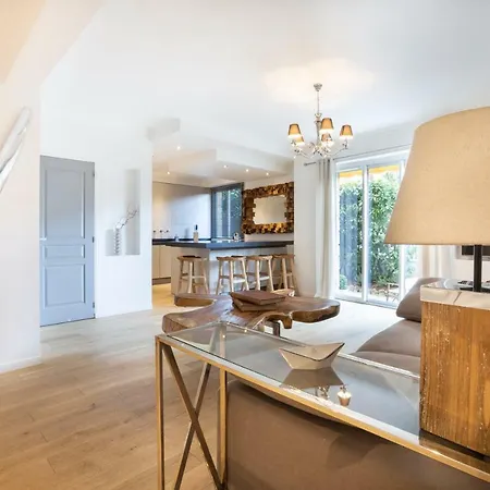 3 Pieces Luxe Croisette *